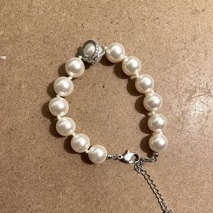 Swarovski pearl bracelet